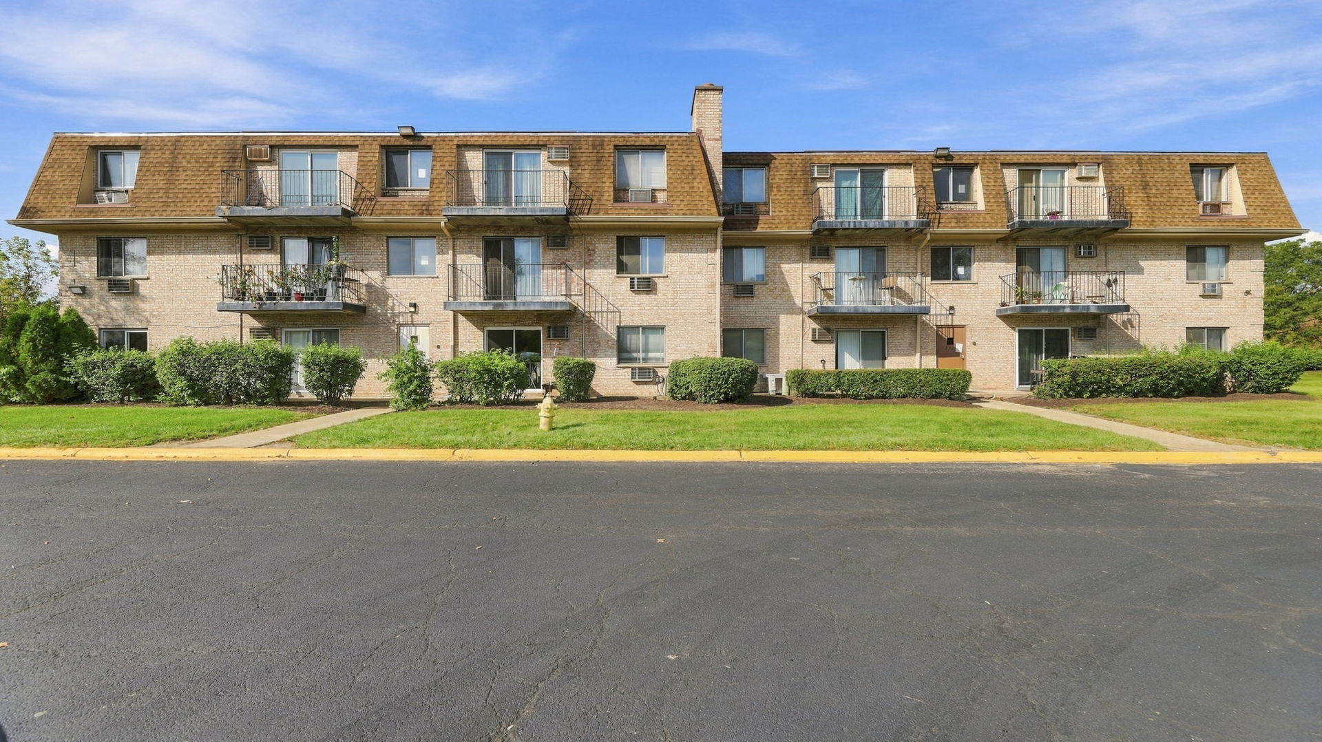 281 Shorewood Drive Unit 1D — photo