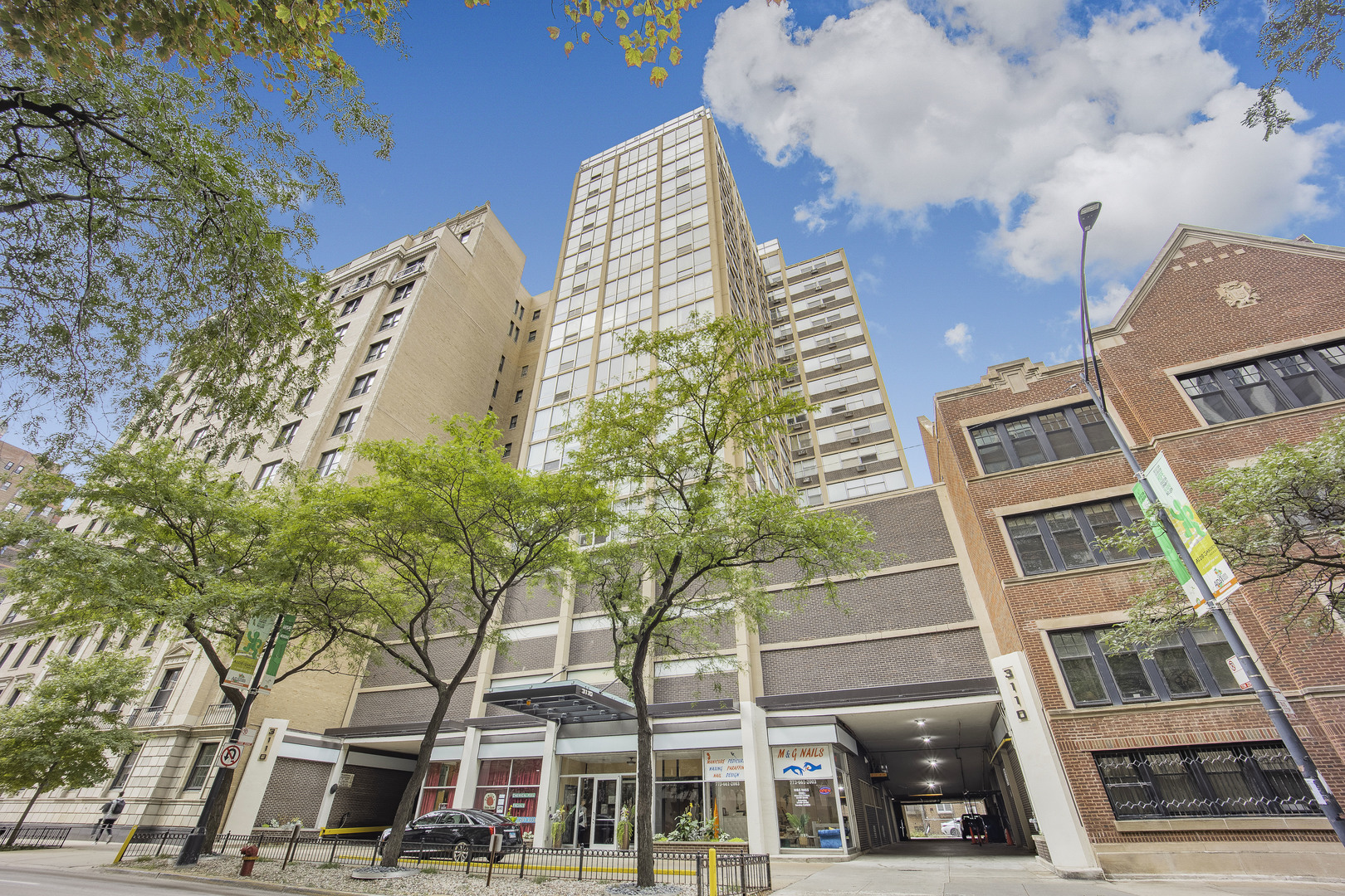 3110 N Sheridan Road Unit 1607 — photo