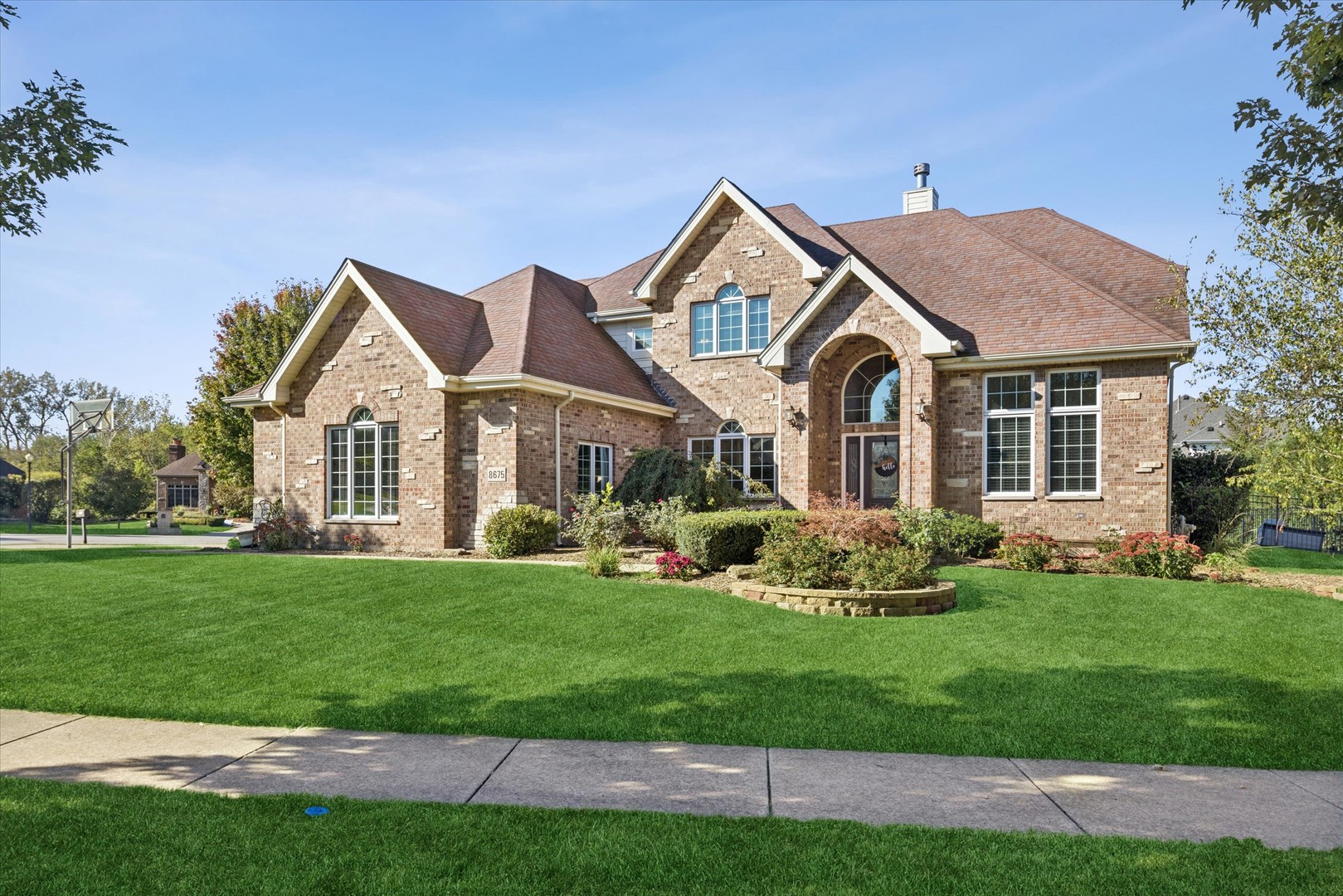 8675 Hotchkiss Drive — photo