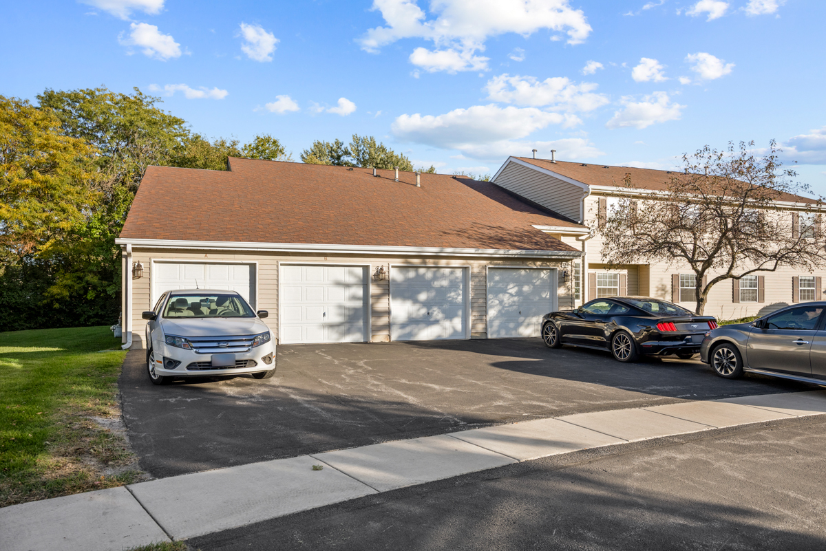 126 Gant Circle Unit B — photo