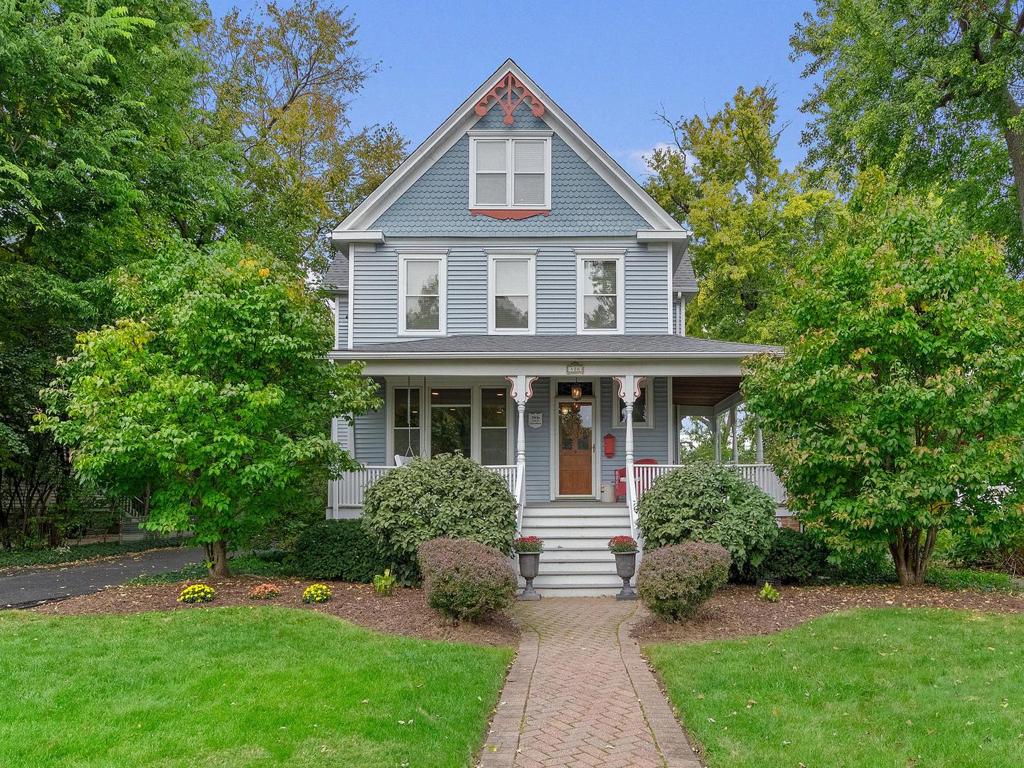 426 W Maple Street — photo