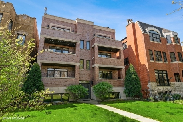 2445 W Logan Boulevard Unit 2E — photo