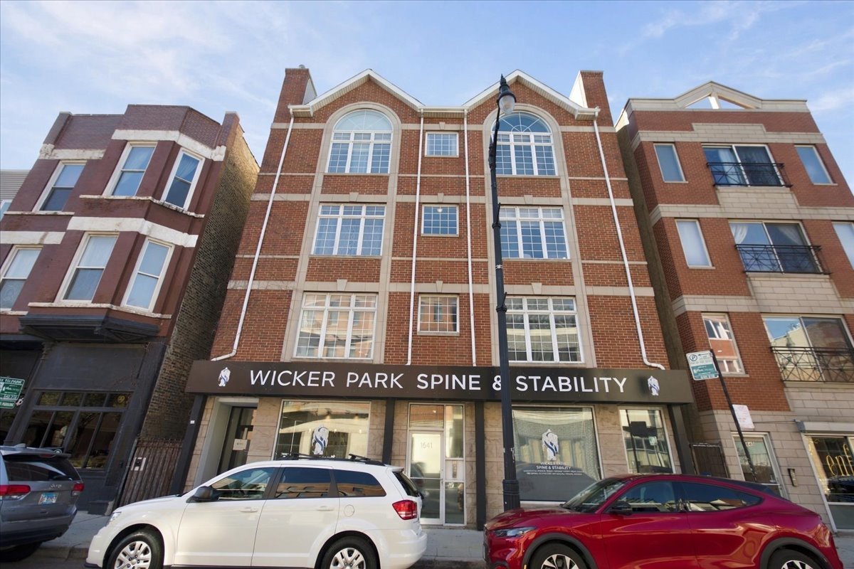 1641 W North Avenue Unit 3W — photo