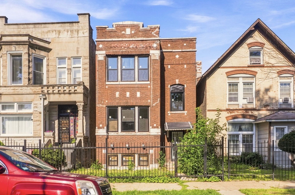 2112 S Drake Avenue Unit 2 — photo