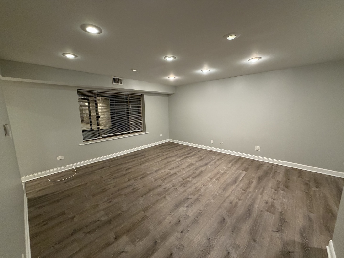 744 W Gordon Terrace Unit 108 — photo