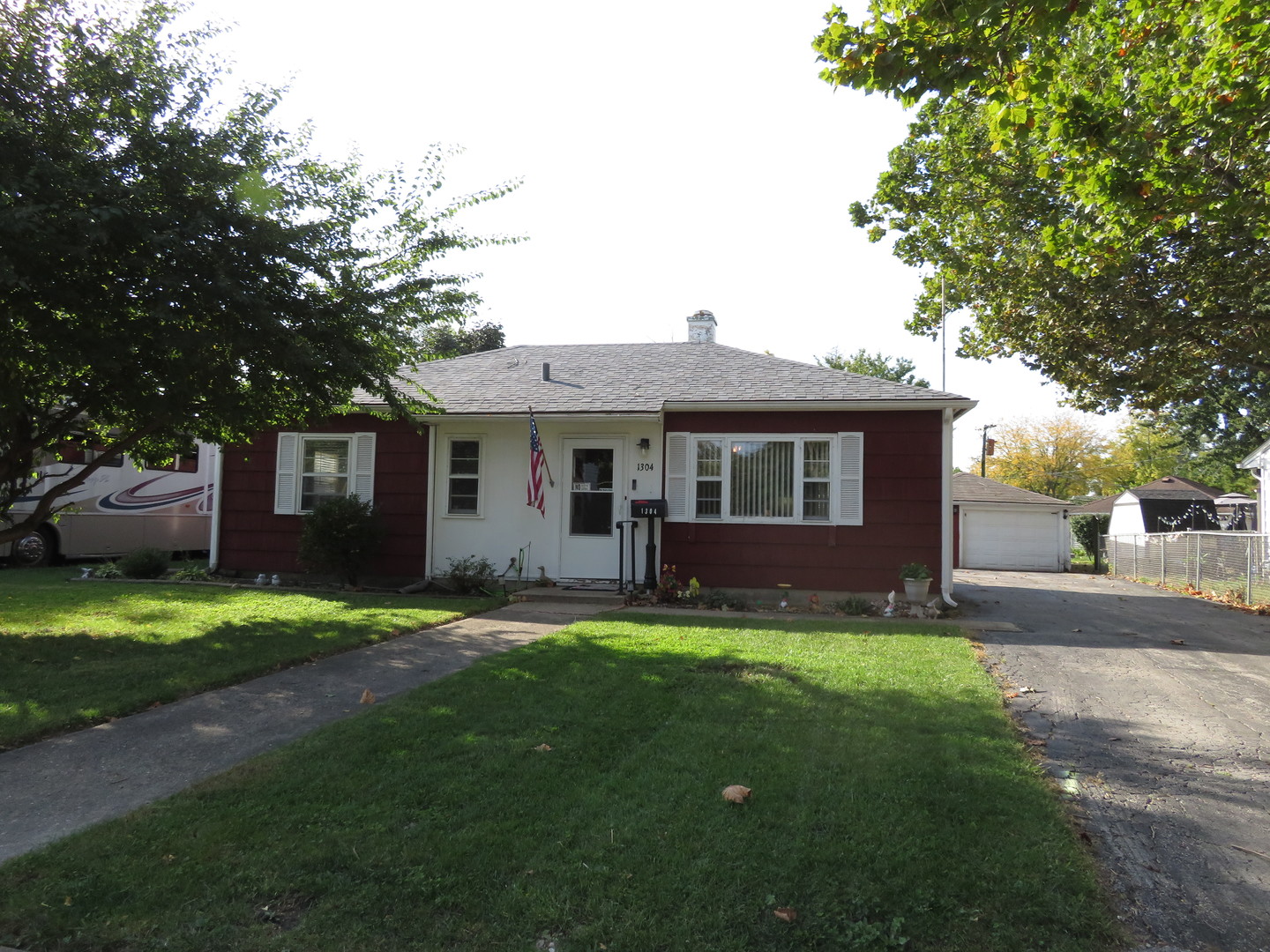 1304 Schriber Avenue — photo