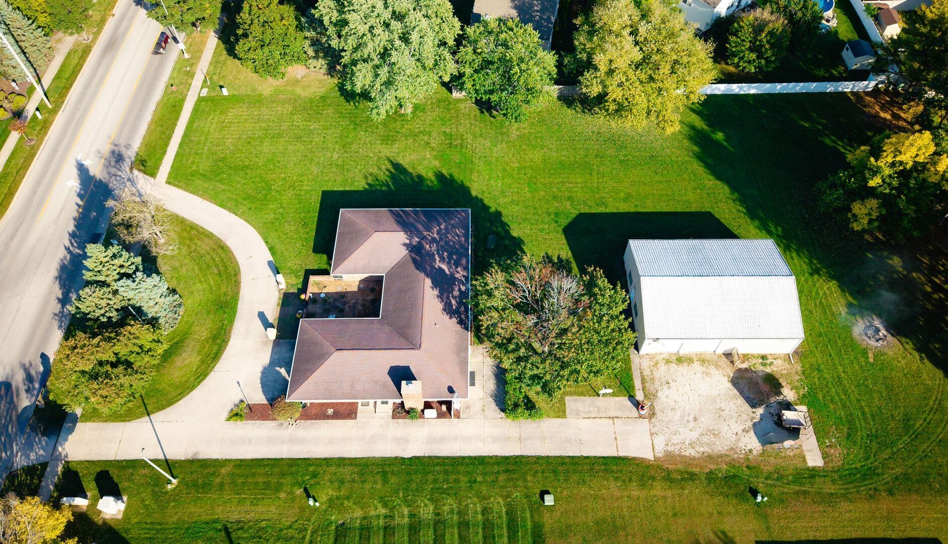 24361 W Theodore Street — photo