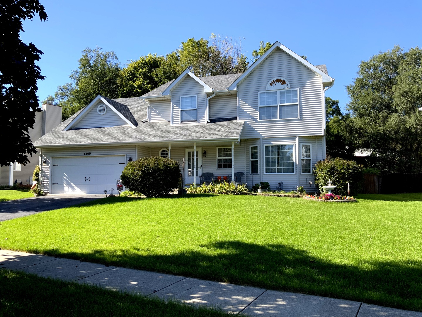 4309 Bluegrass Lane — photo