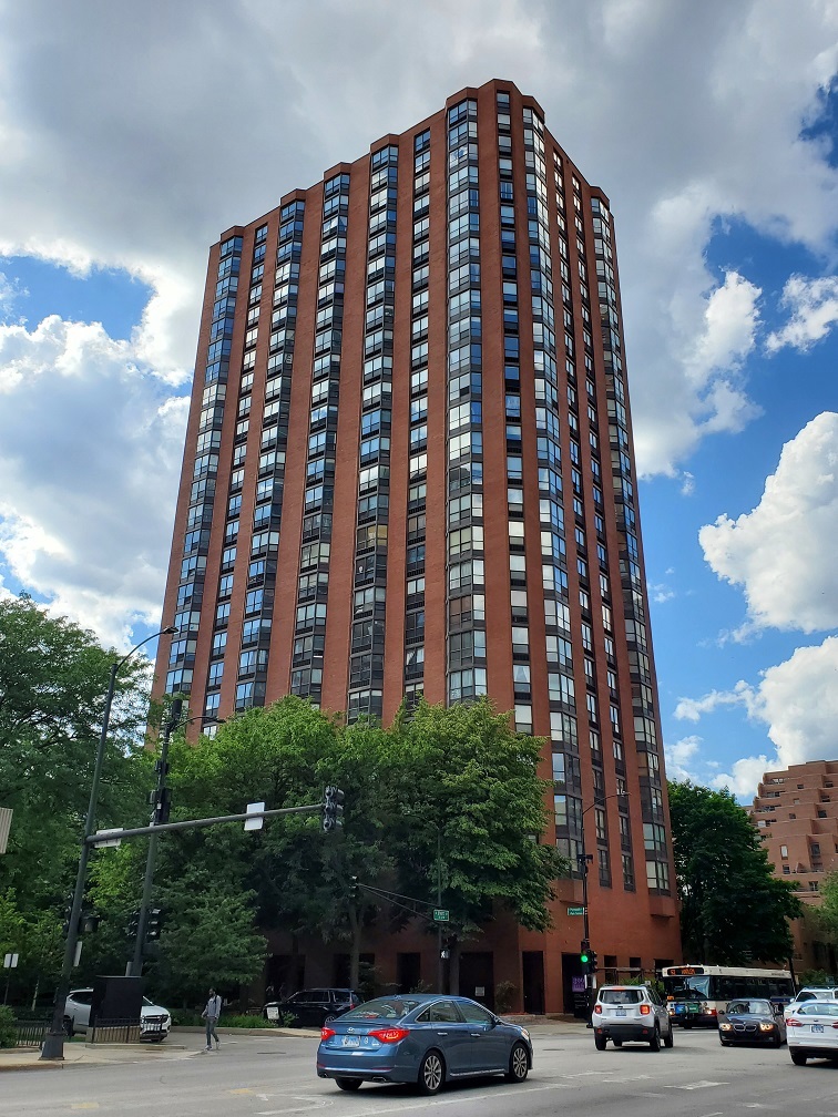 899 S Plymouth Court Unit 504 — photo
