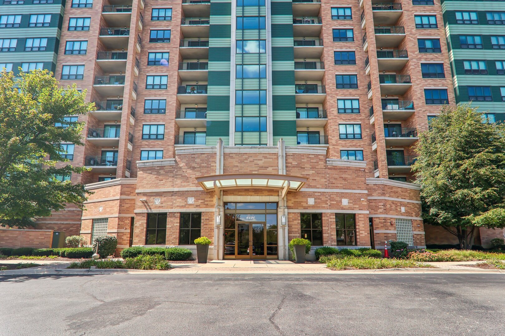 6420 Double Eagle Drive Unit 609 — photo