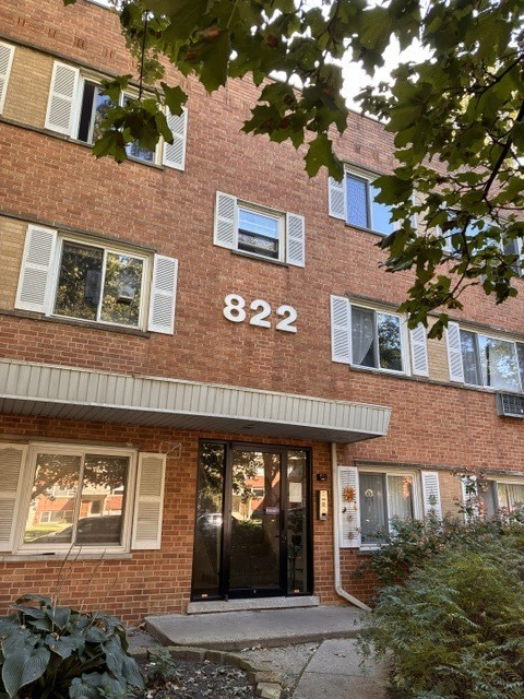 822 Seward Street Unit 1a — photo
