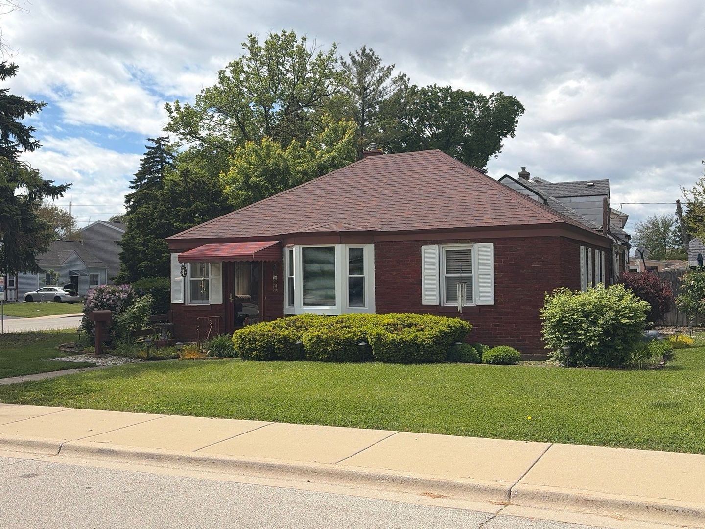 2711 Westbrook Drive — photo