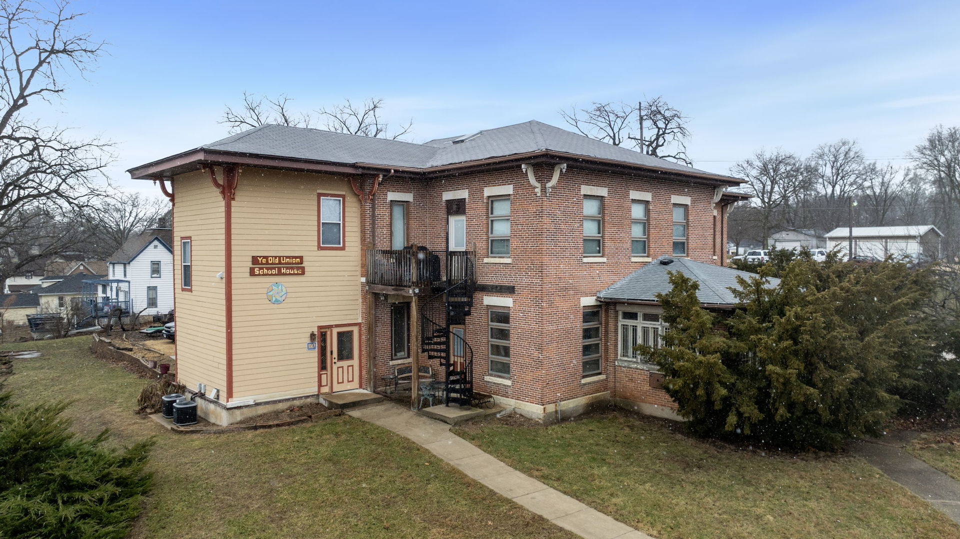 709 Franklin Street — photo