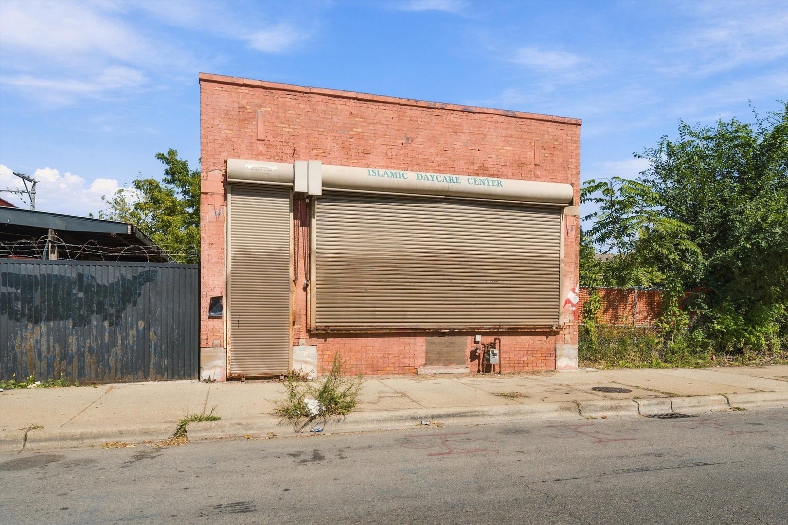 1738 W 51st Street — photo