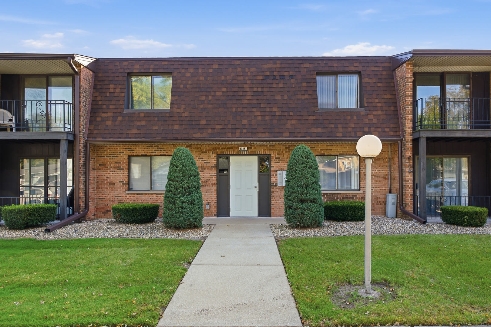 22461 Pleasant Drive Unit 19 — photo