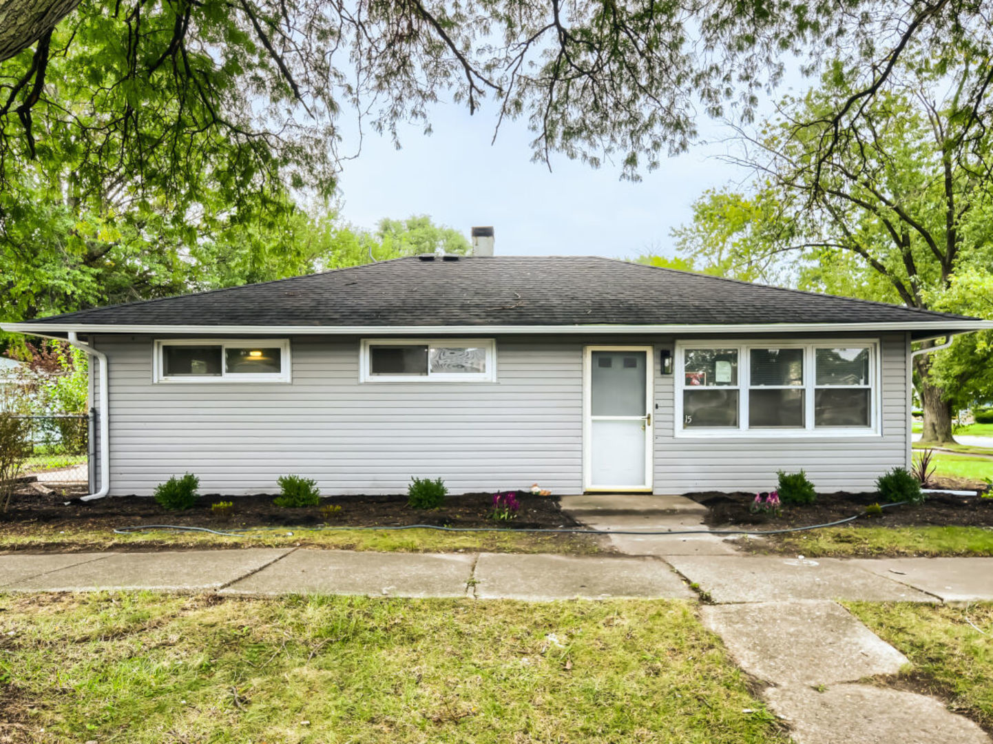 15301 Dorchester Avenue — photo