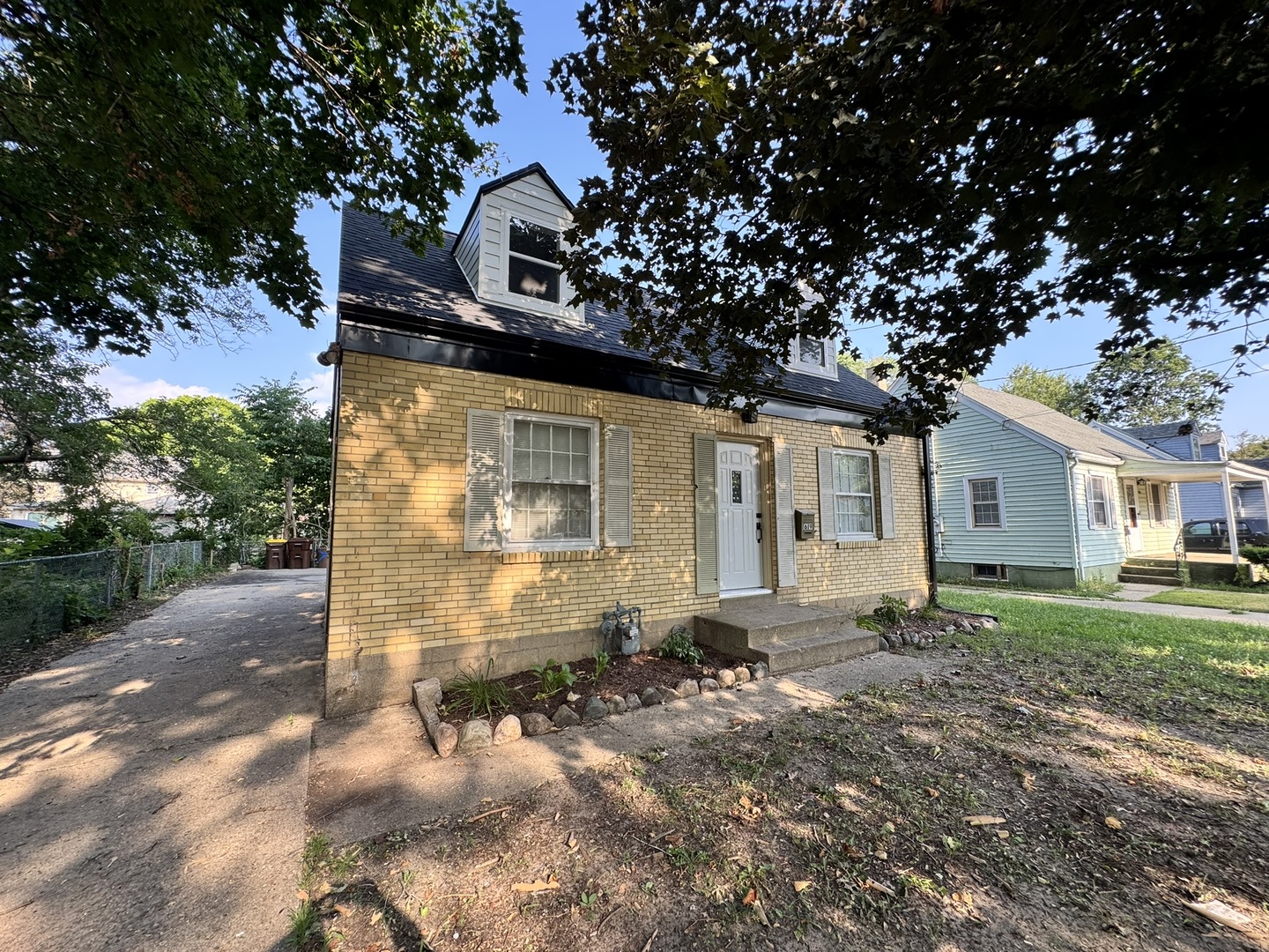 1619 Evergreen Street — photo
