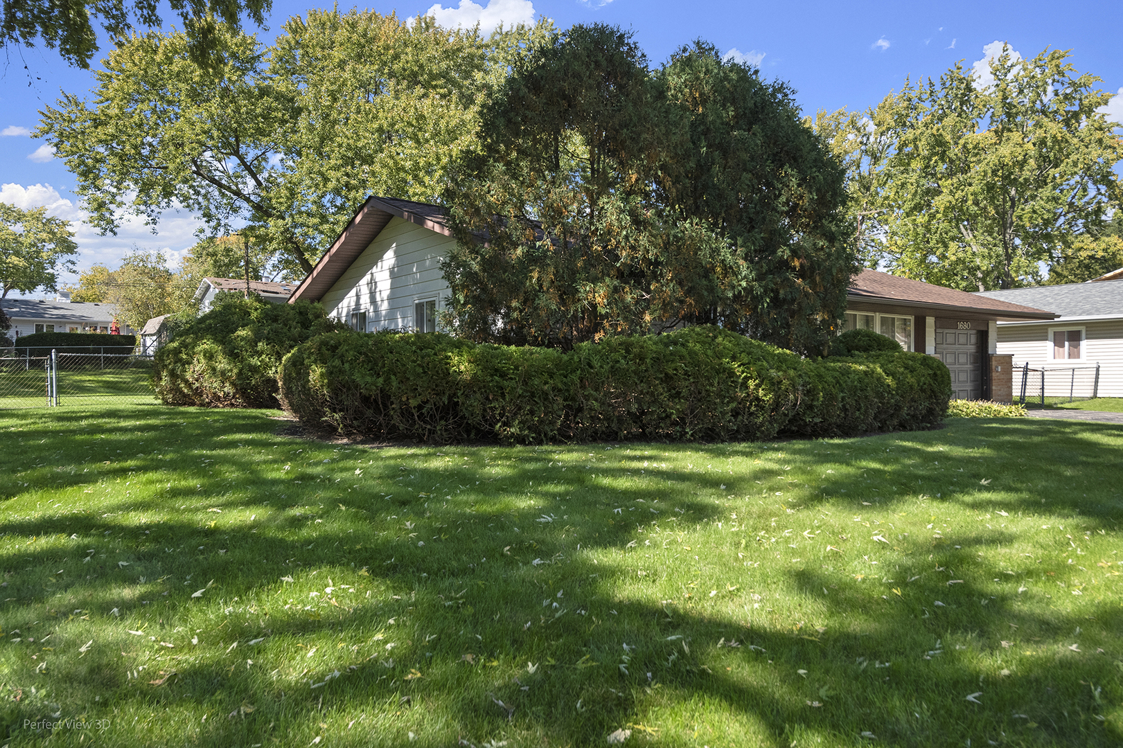 1680 pierce Road, Hoffman Estates, IL 60169 — photo 2