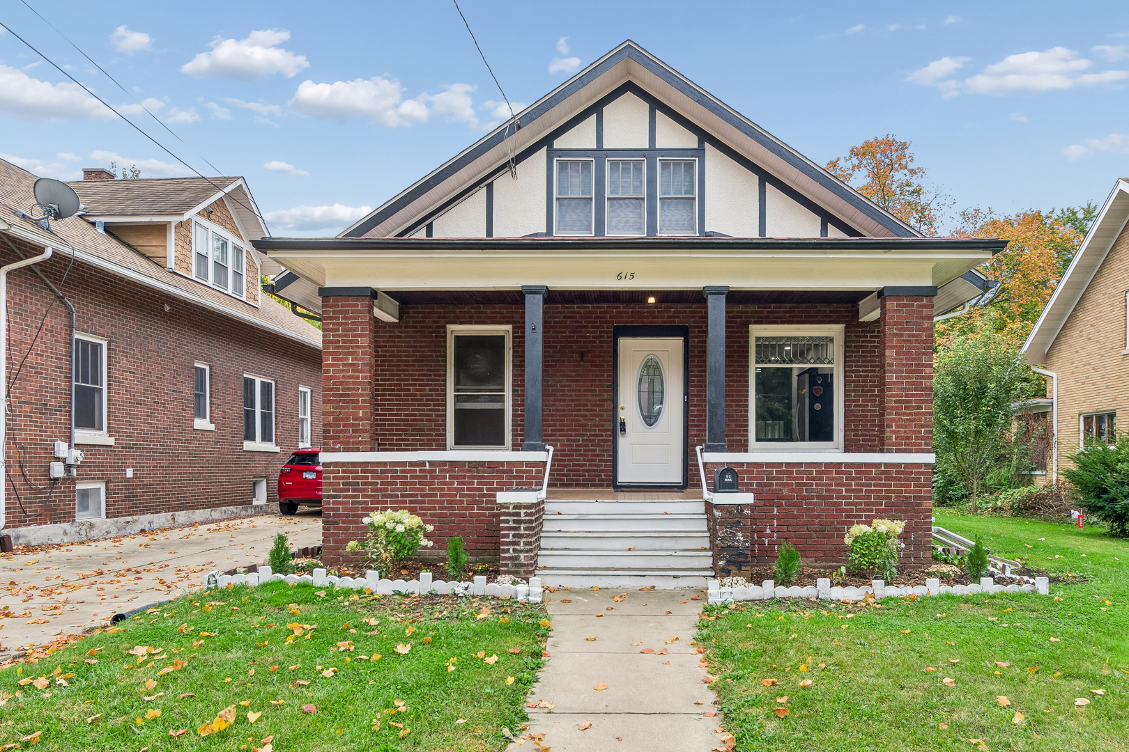 615 Gates Avenue — photo