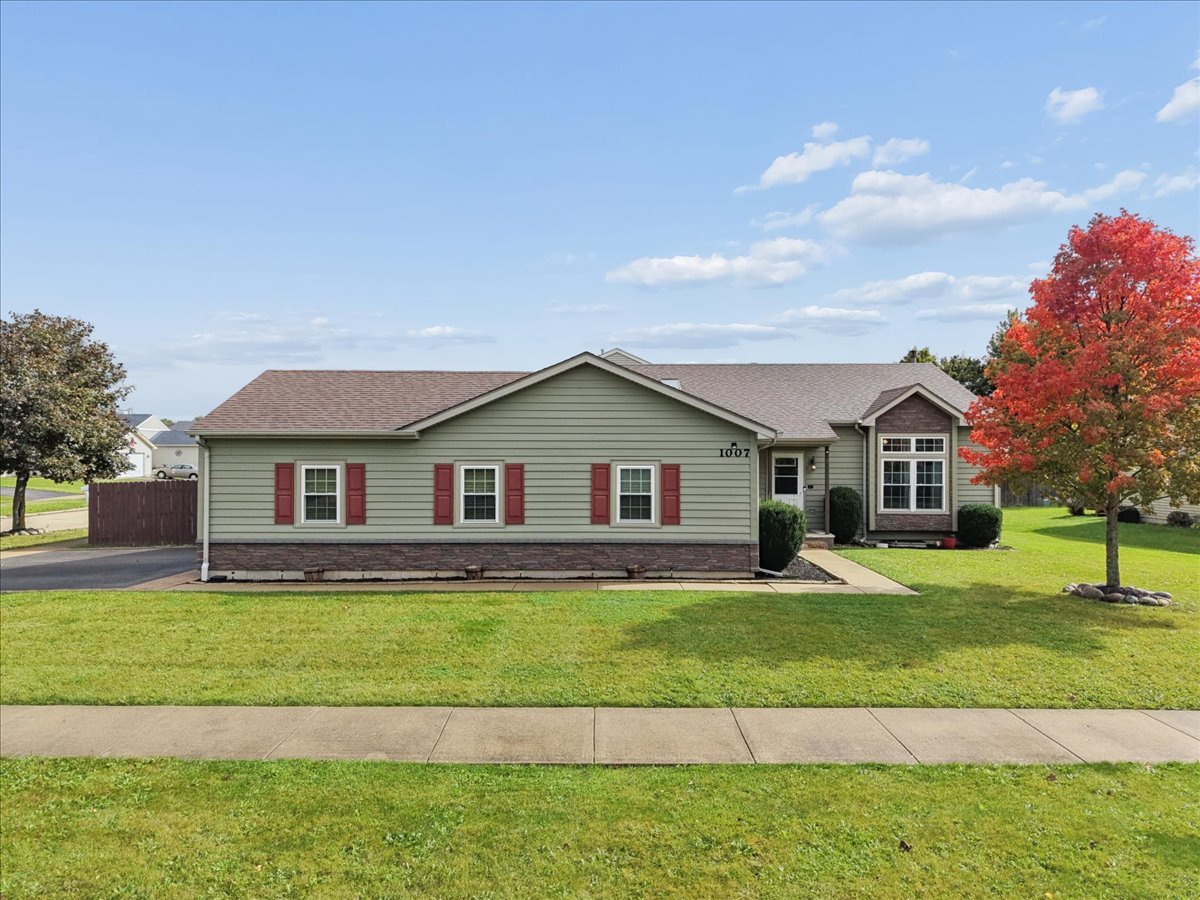 1007 Cardinal Drive — photo