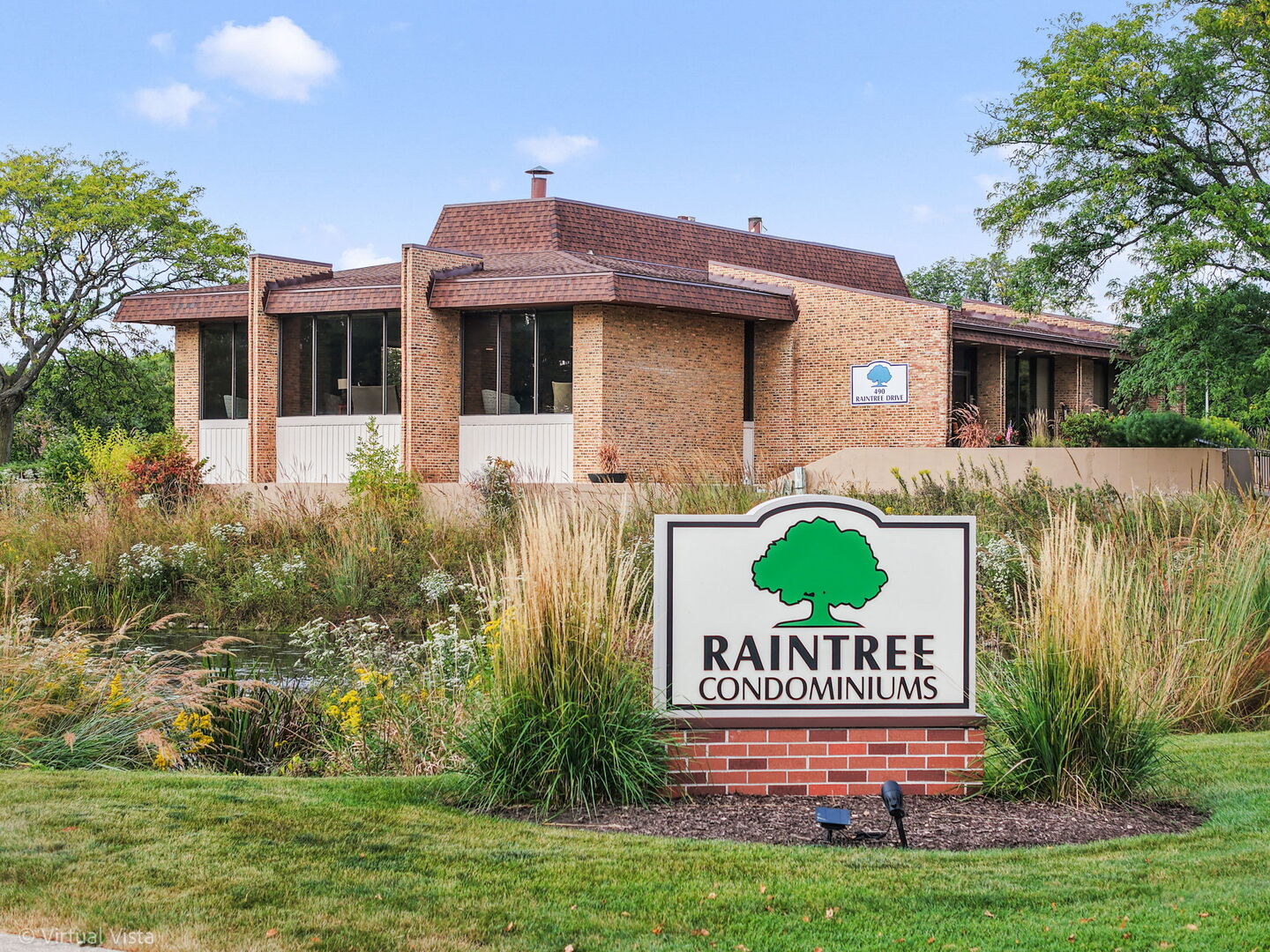 450 Raintree Court Unit 2N — photo