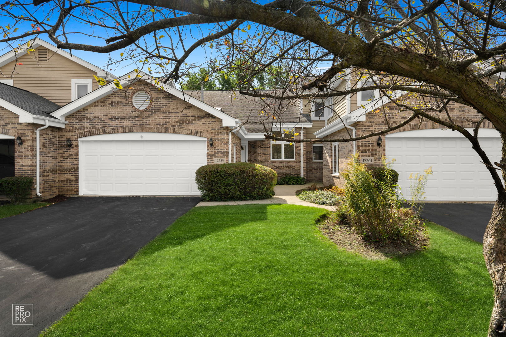 17259 Lakebrook Drive — photo
