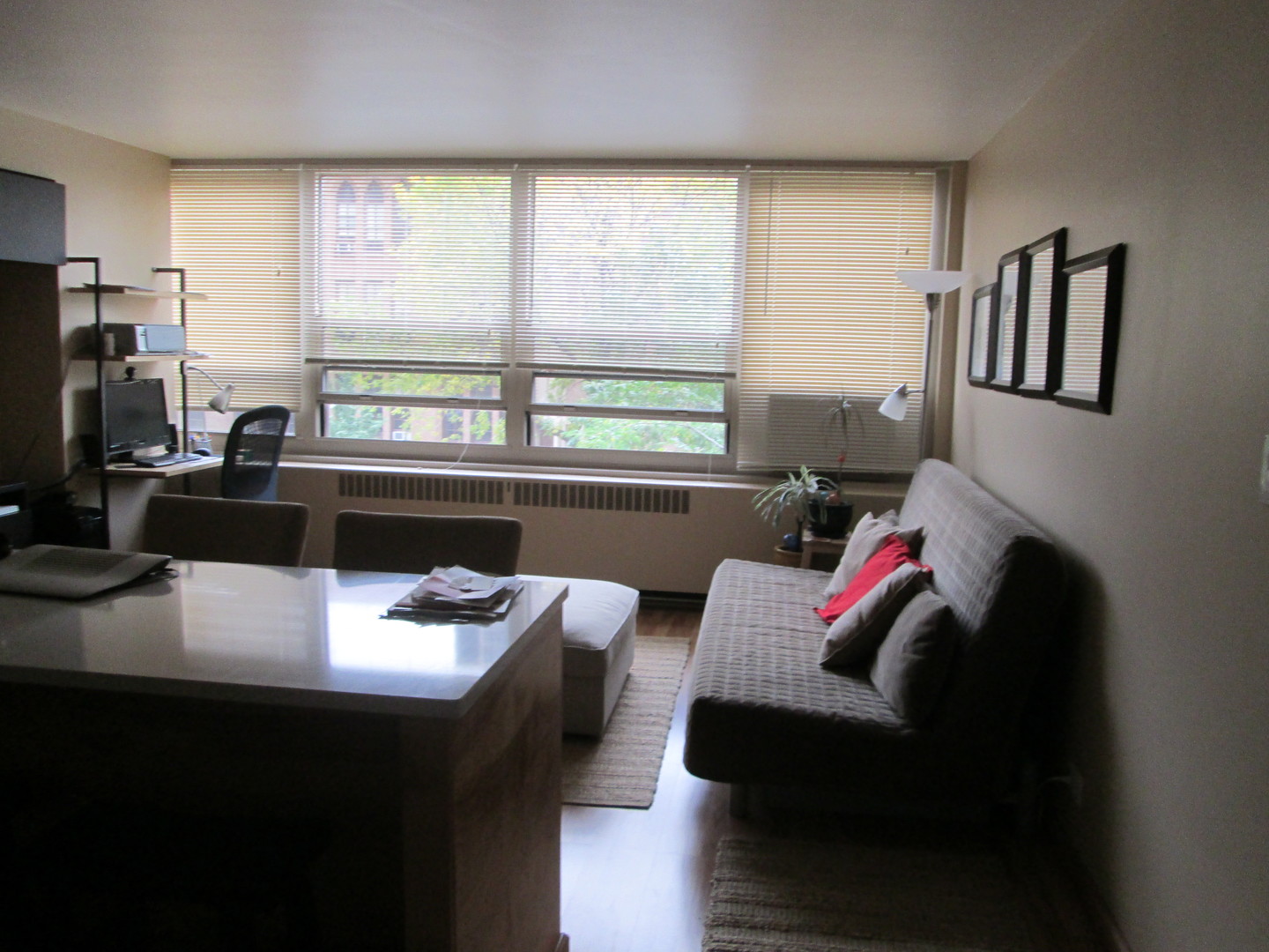 3950 N Lake Shore Drive Unit 204 — photo