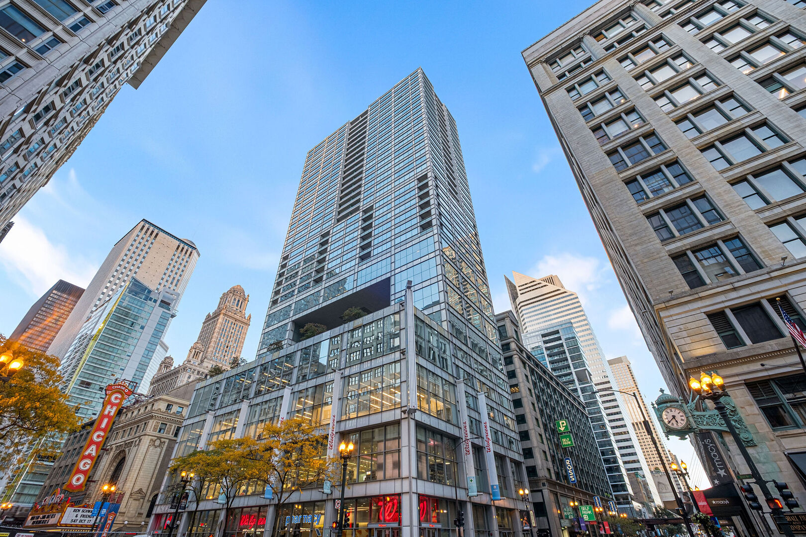 8 E Randolph Street Unit 1605 — photo