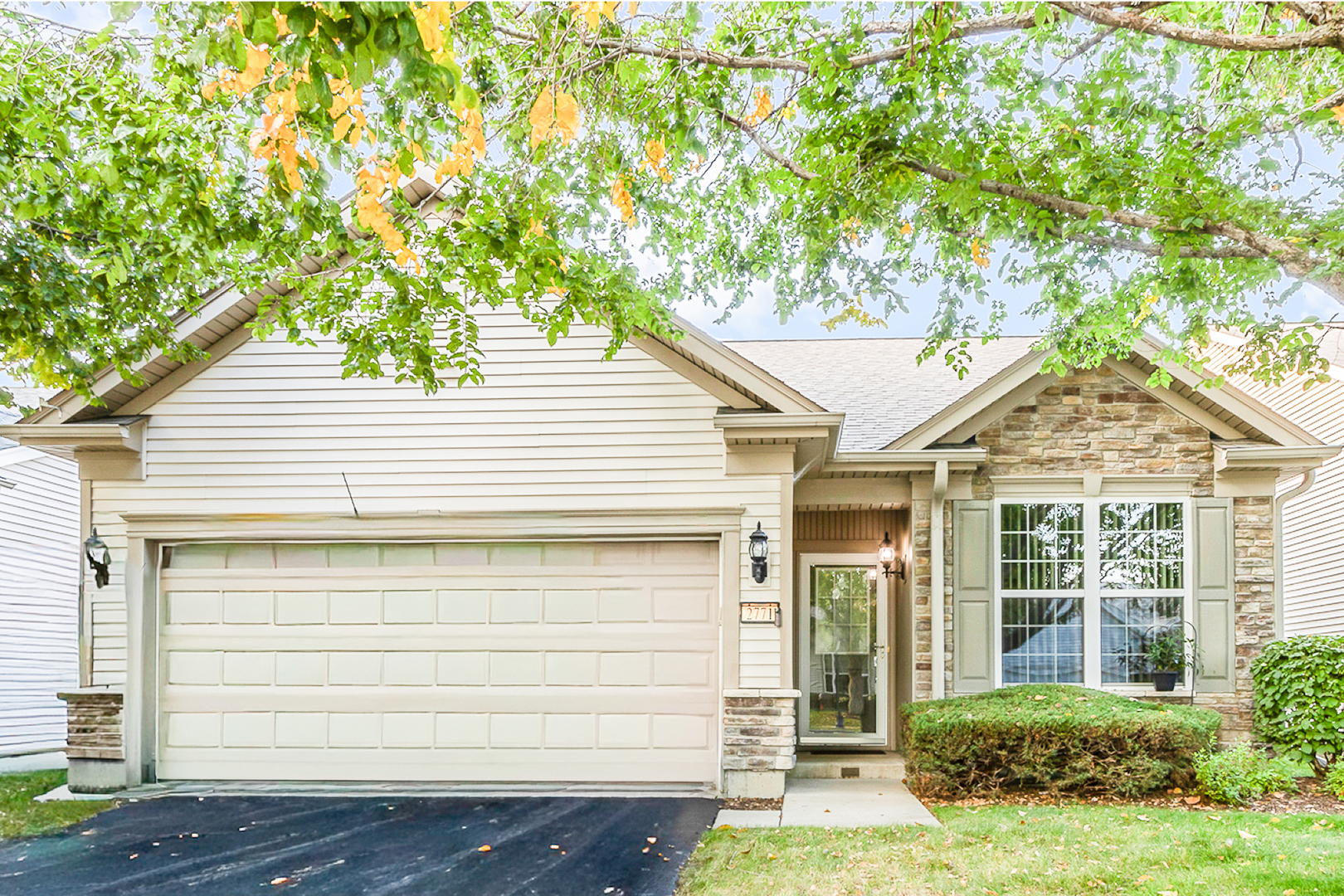 2771 Beacon Point Circle — photo