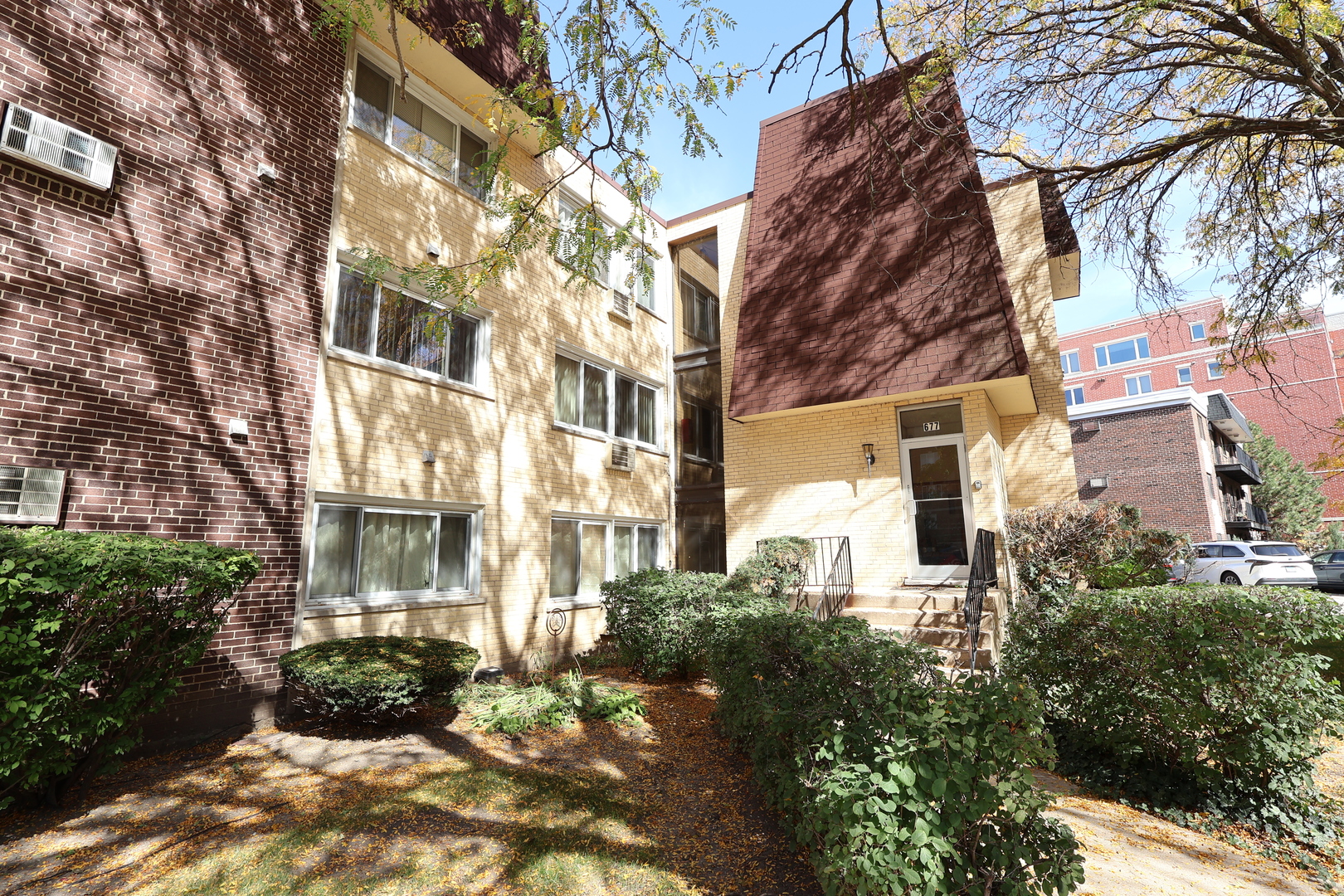 677 S River Road Unit 2a — photo