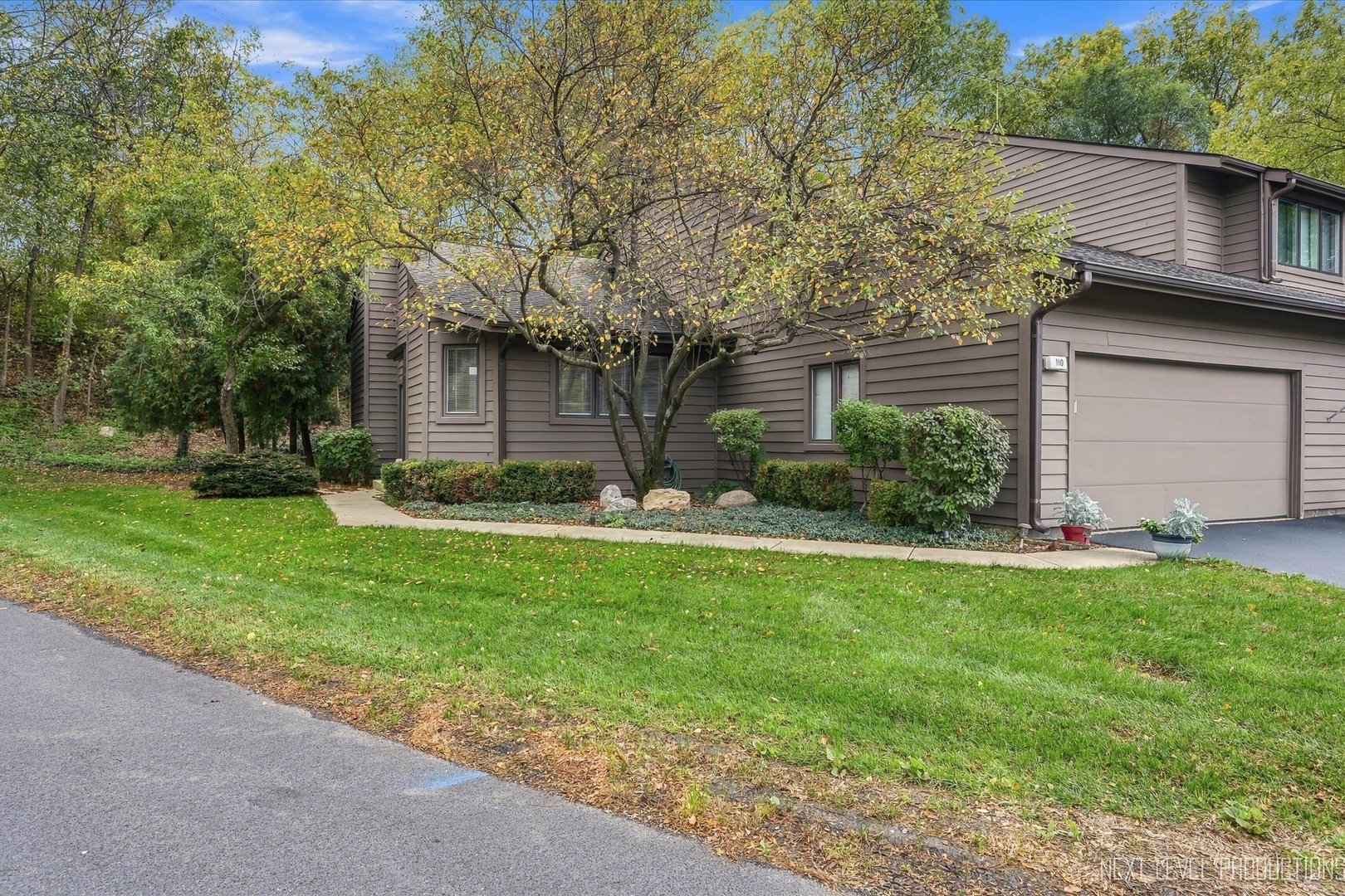 110 Elmtree Court — photo