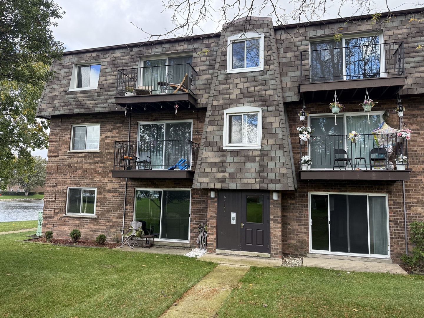 9386 Bay Colony Drive Unit 3S — photo