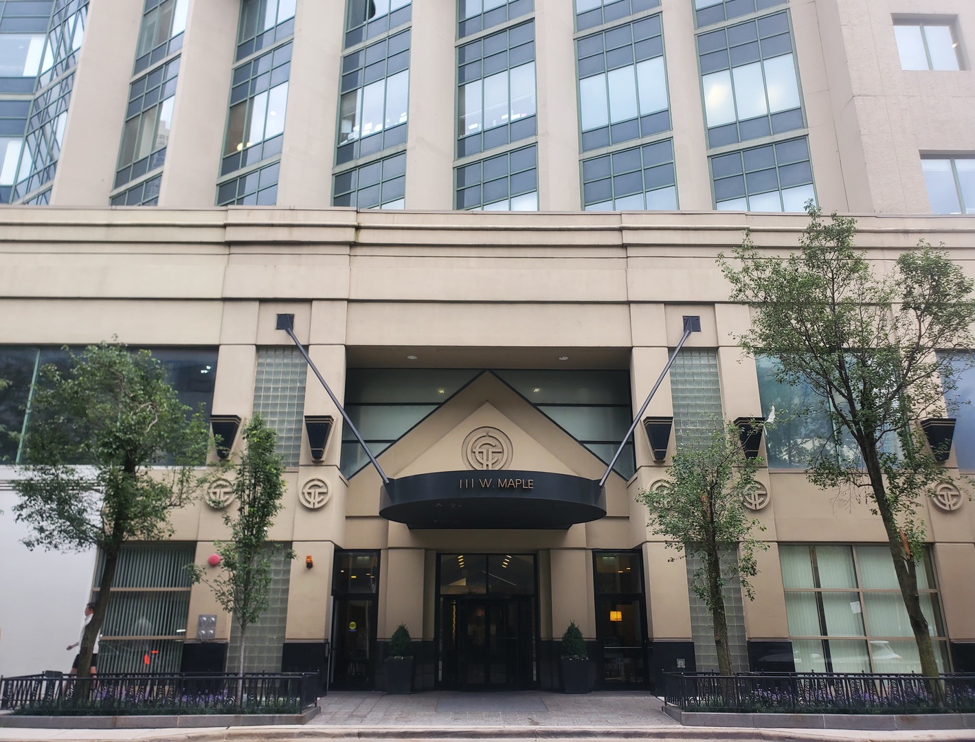 111 W Maple Street Unit 1101 — photo