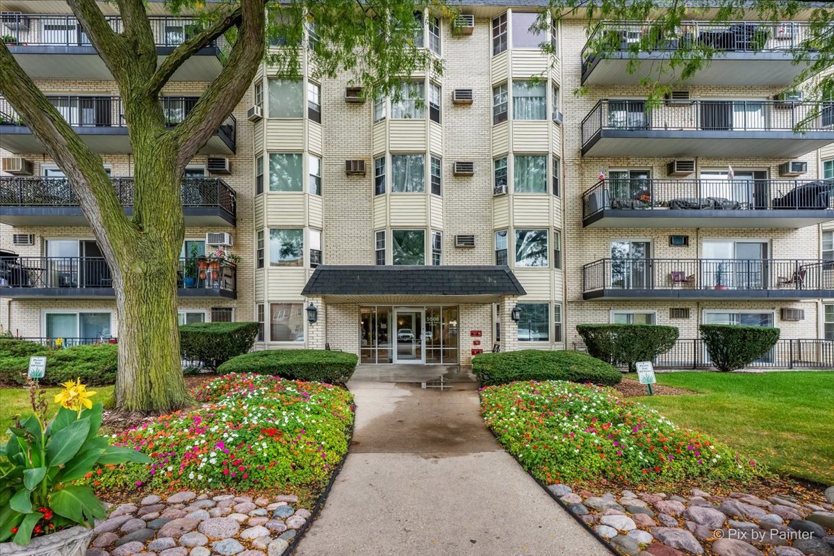 5506 Lincoln Avenue Unit a411 — photo