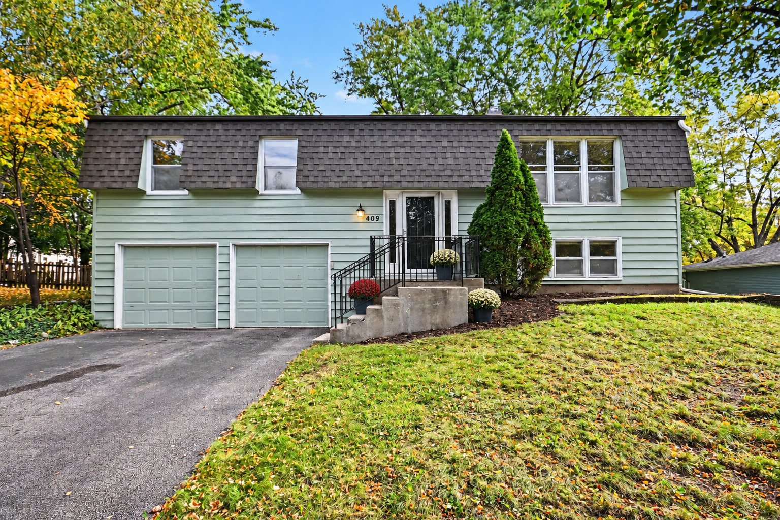 409 N Glengarry Drive — photo