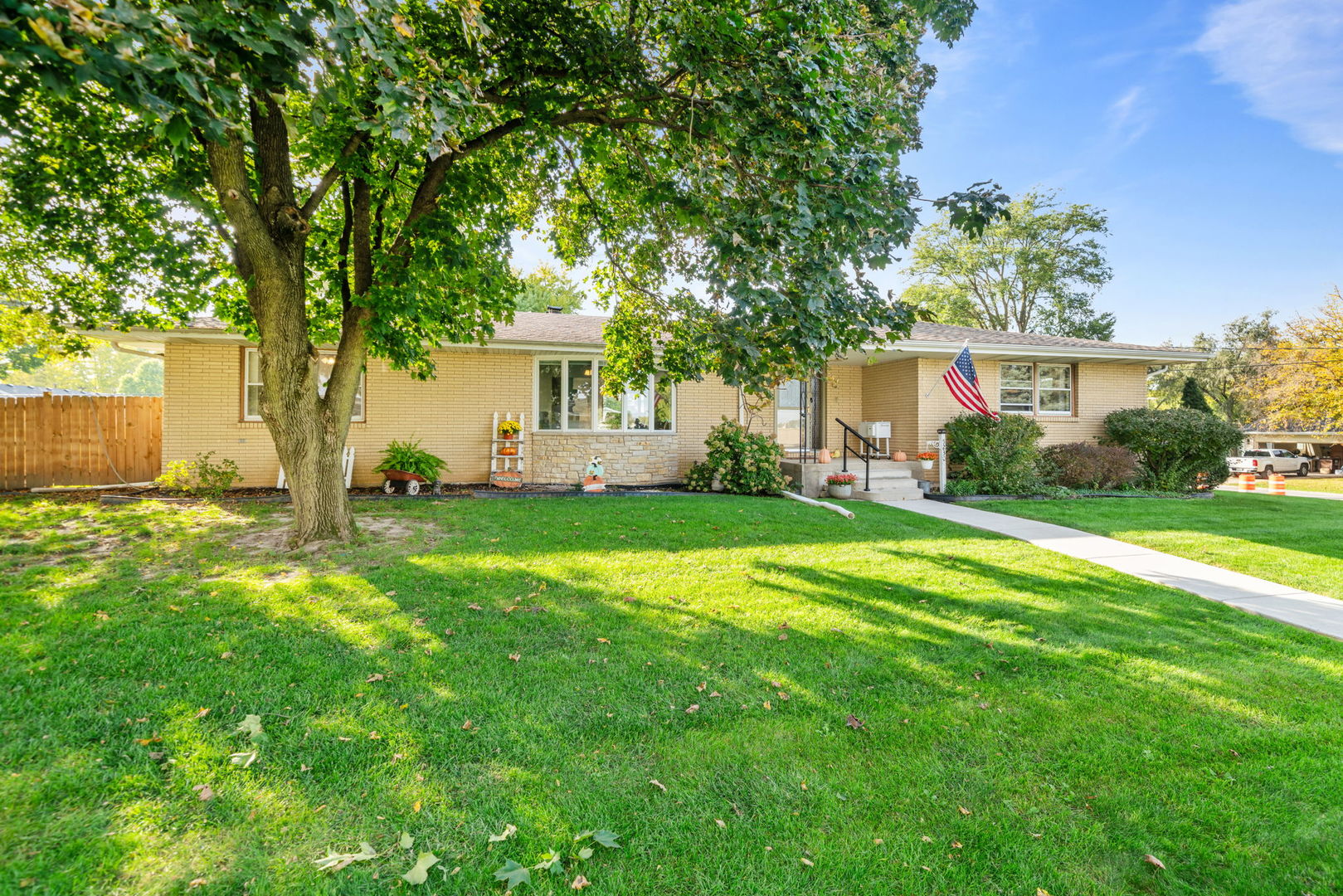 5230 S Harlan Drive — photo
