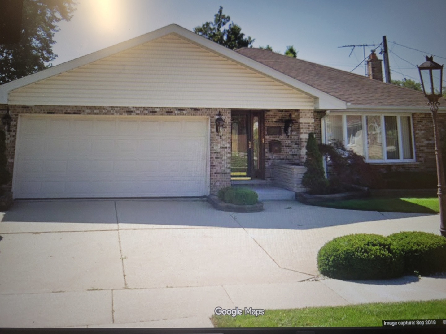 1419 E Lincoln Avenue — photo