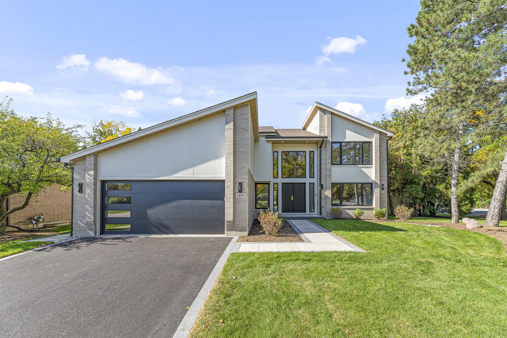 1400 Kingsport Court — photo