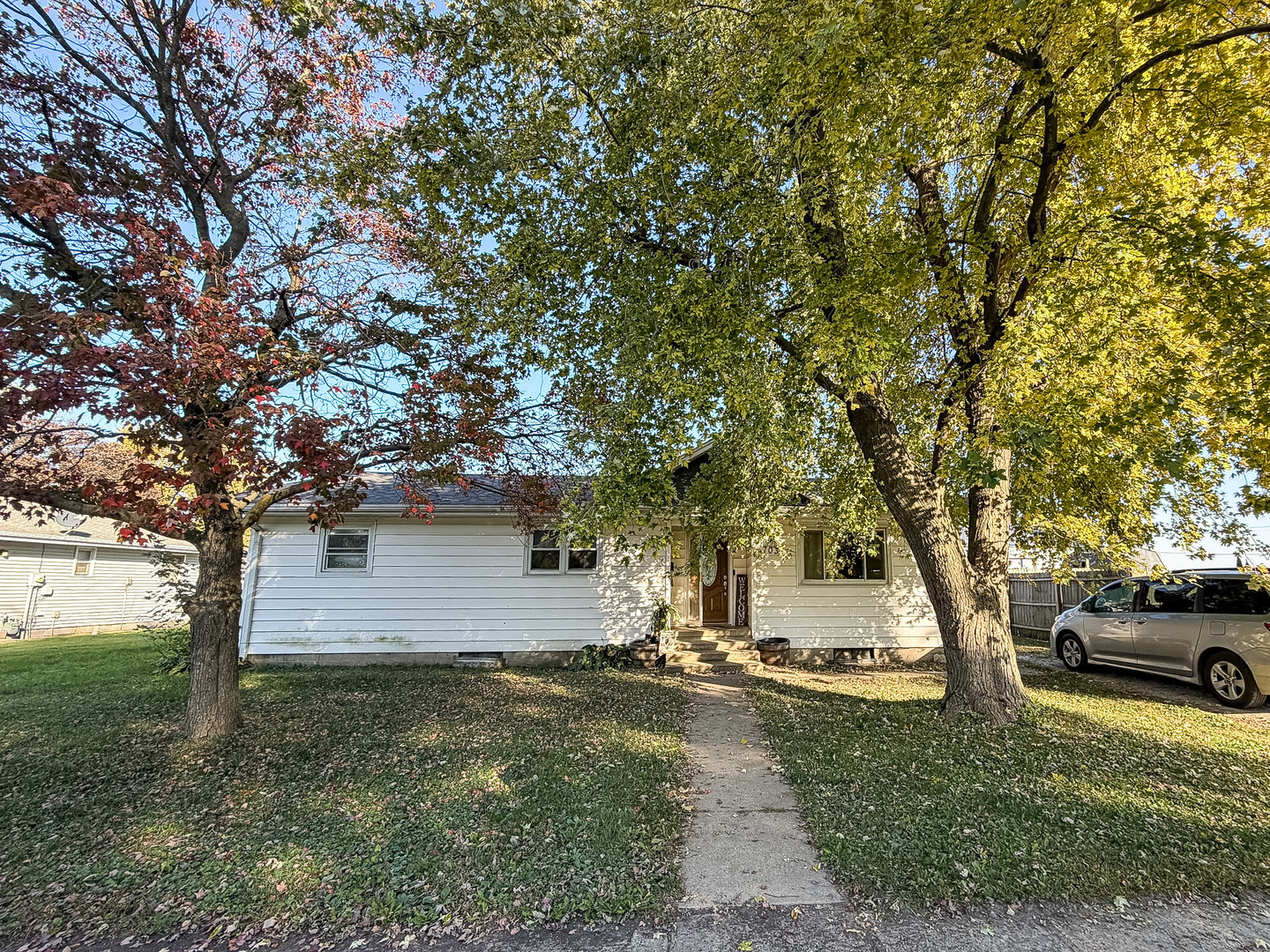 703 S East Street — photo