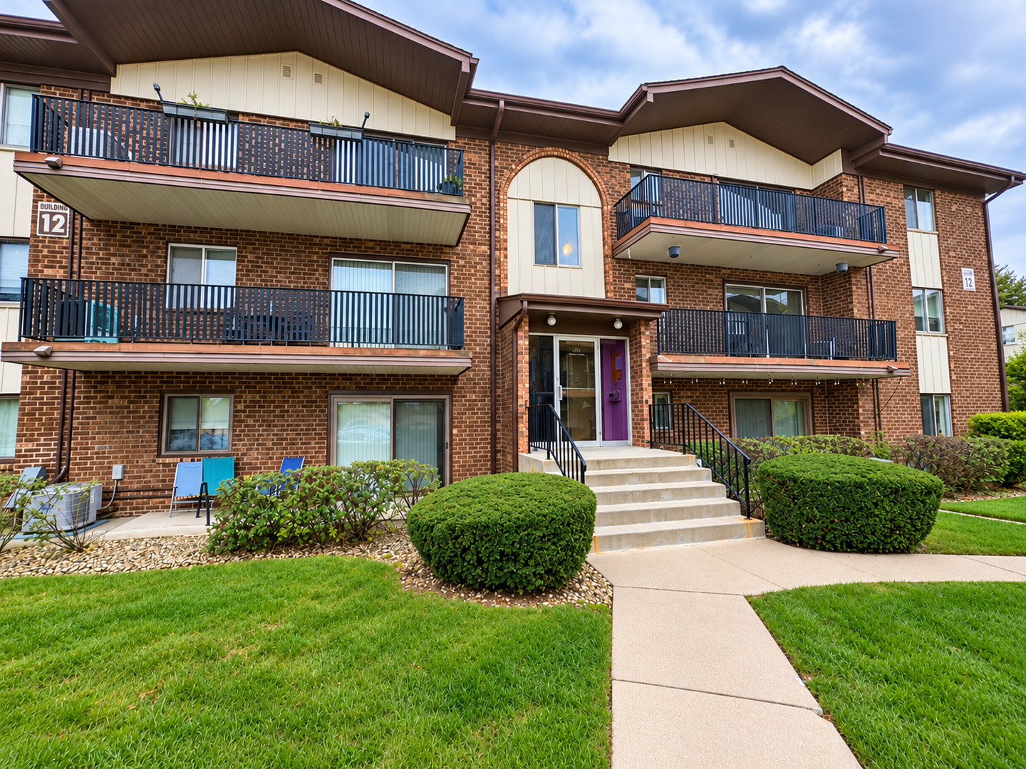 5237 James Lane Unit 1221 — photo