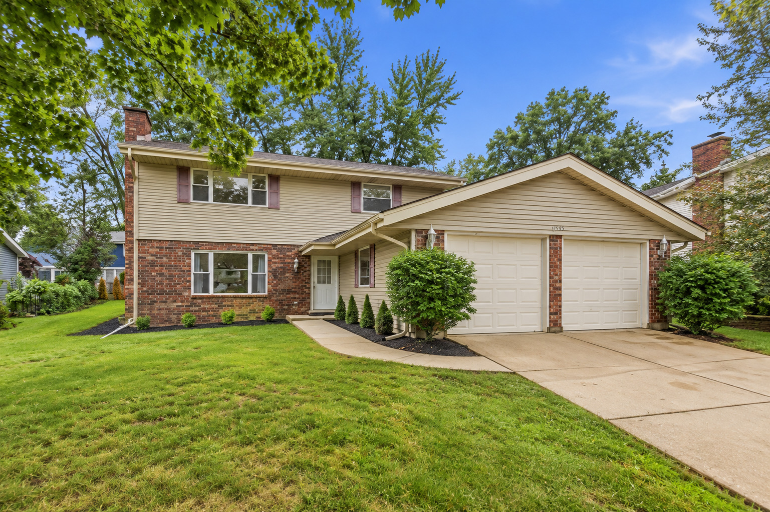 1134 Pinehurst Lane — photo