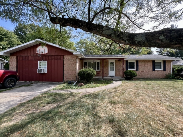 111 Magnolia Drive — photo