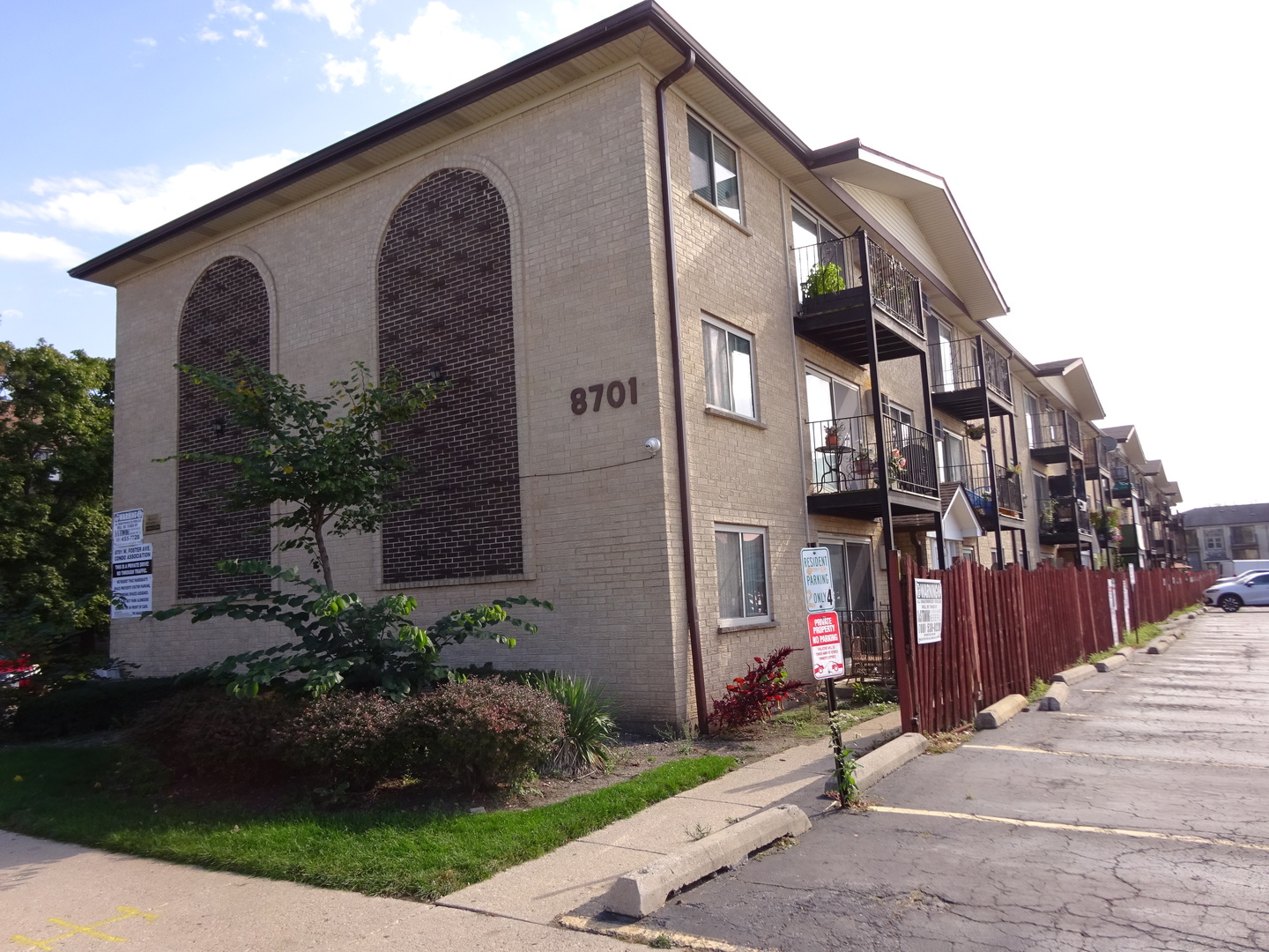 8701 W Foster Avenue Unit 209 — photo