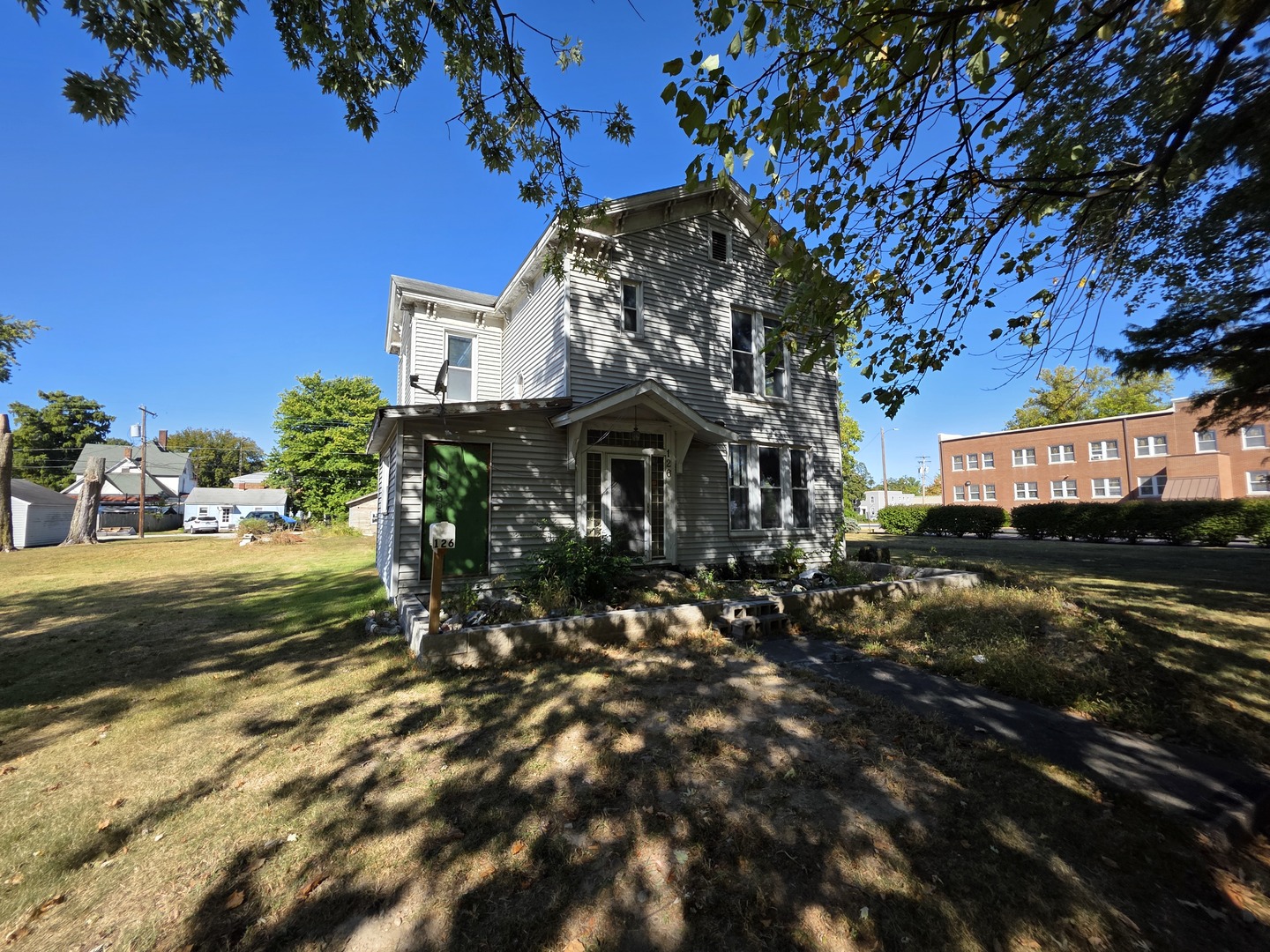 126 S Hickory Street — photo