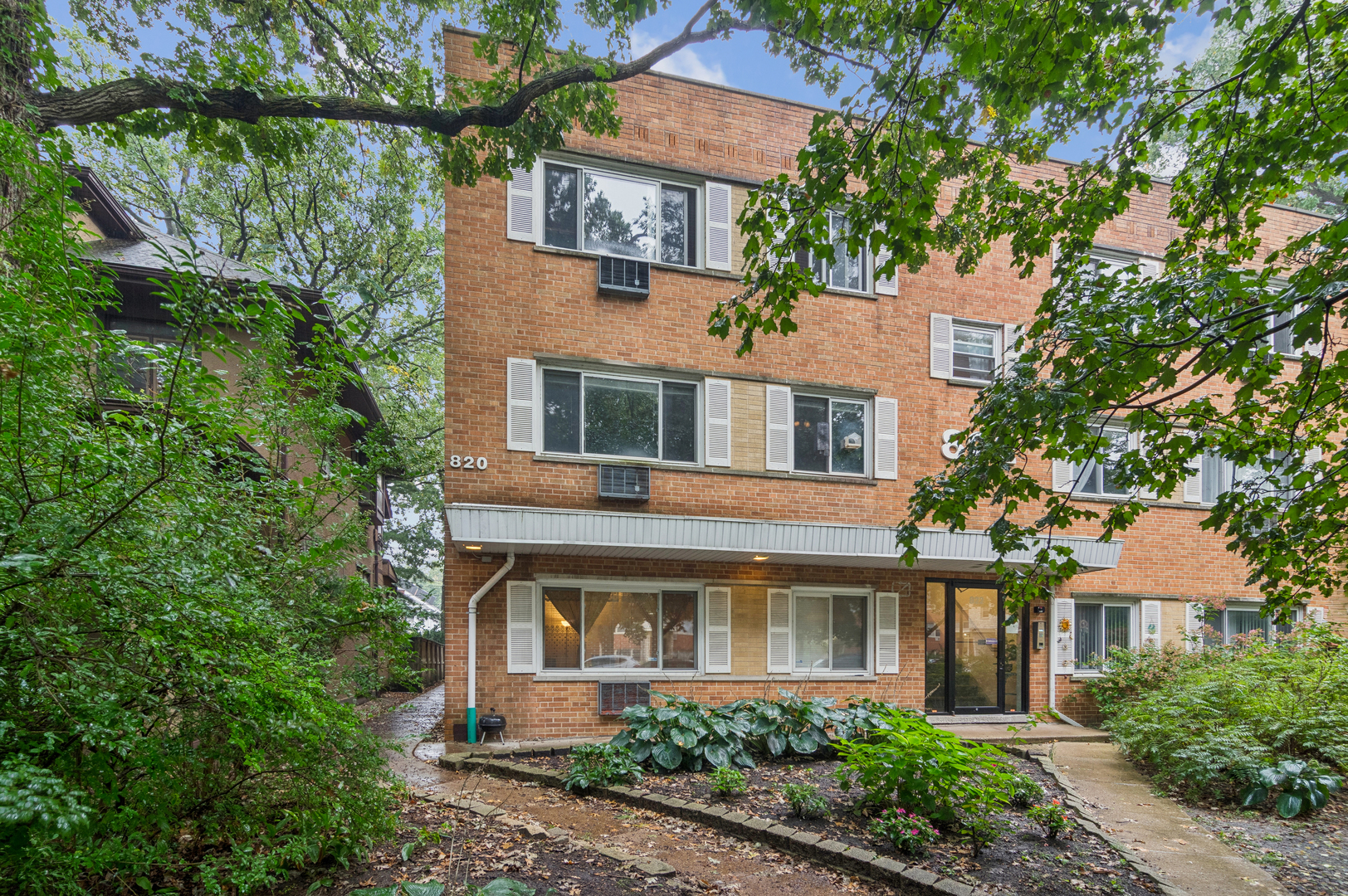 820 Seward Street Unit 2F — photo