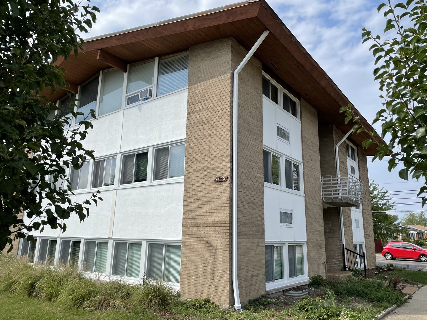 3400 Main Street Unit 2C — photo
