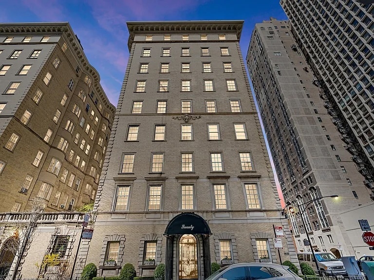 70 E Scott Street Unit 308 — photo
