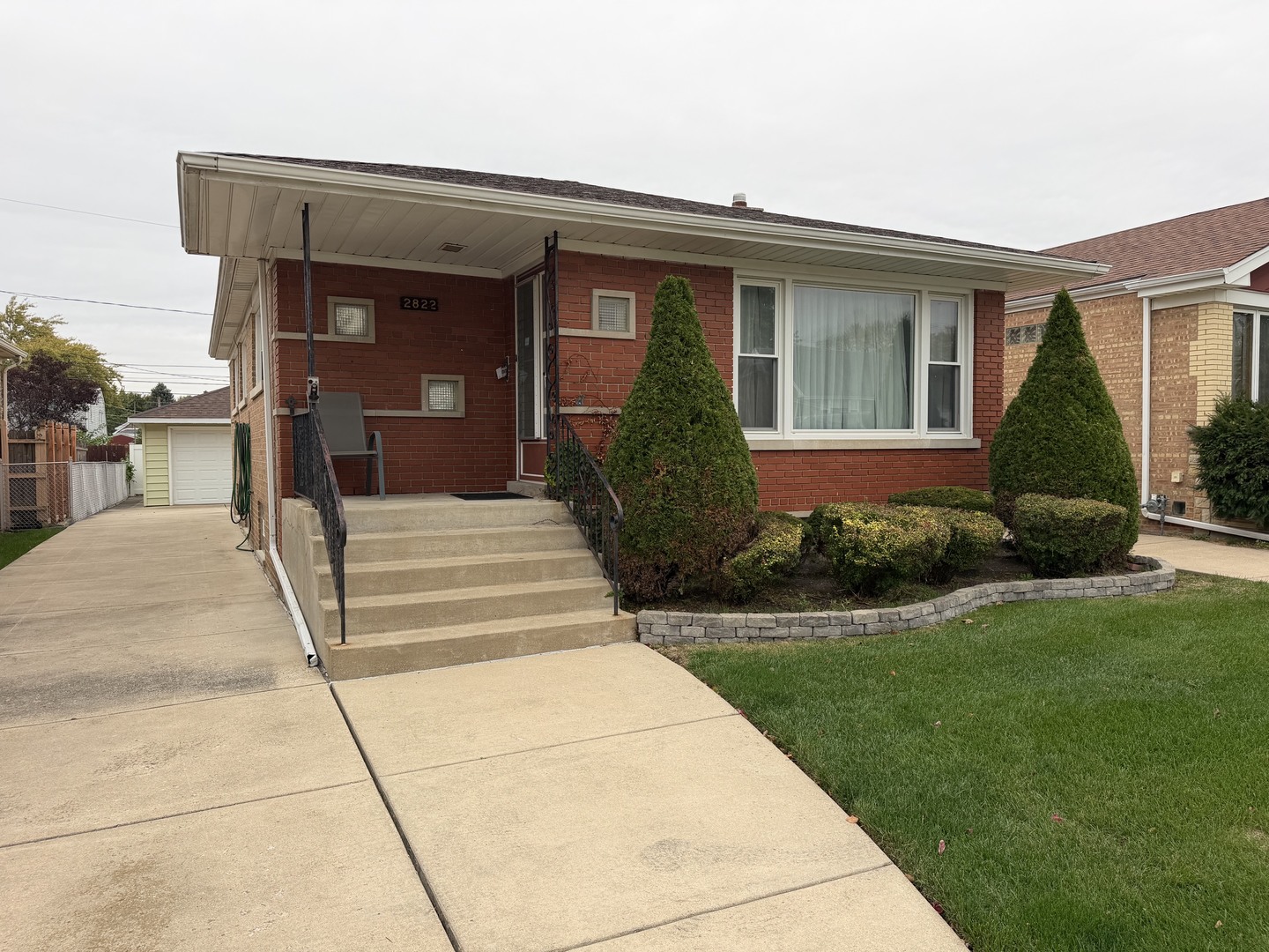 2822 W 102nd Place — photo
