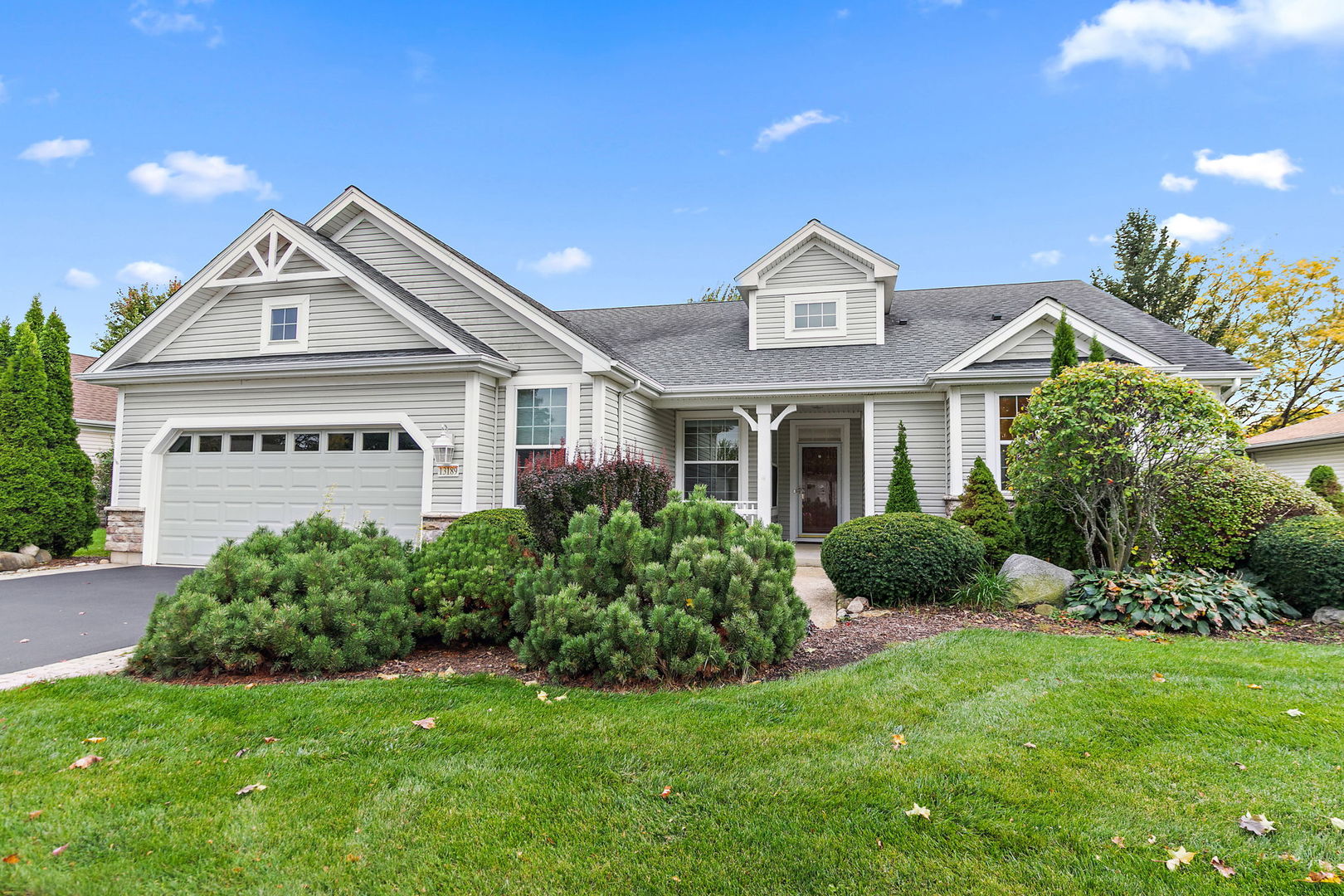 13189 W Essex Lane — photo