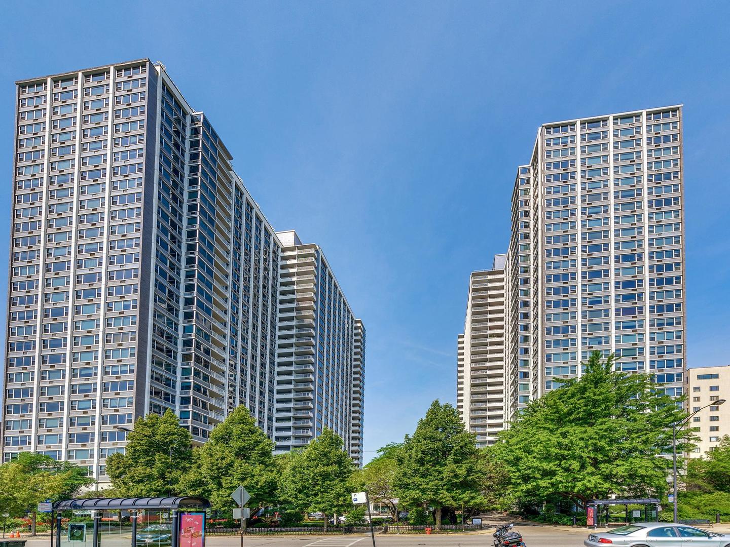 4250 N Marine Drive Unit 911 — photo